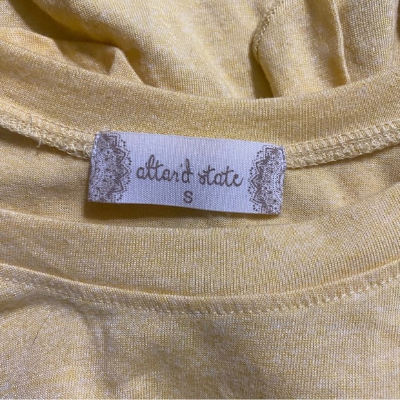 Altar’d State Yellow Short Sleeve Ruffle Tie Back Top - Picture 4 of 4
